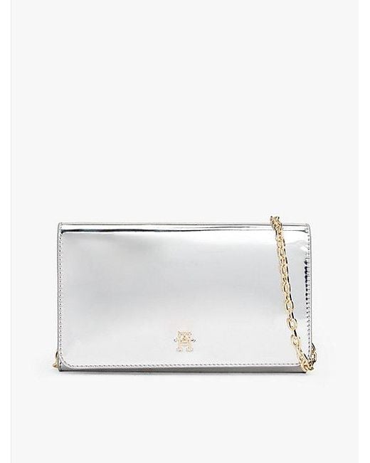 Bolso De Mano Hilfiger Icon Con Cadena Tommy Hilfiger de color White