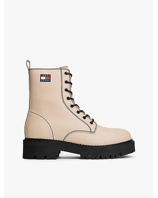 Tommy Hilfiger Halfhoge Leren Veterlaars Met Profielzool in het Natural
