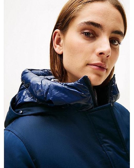 Tommy Hilfiger Gewatteerde Parka Met Contrasterende Capuchon in het Blue