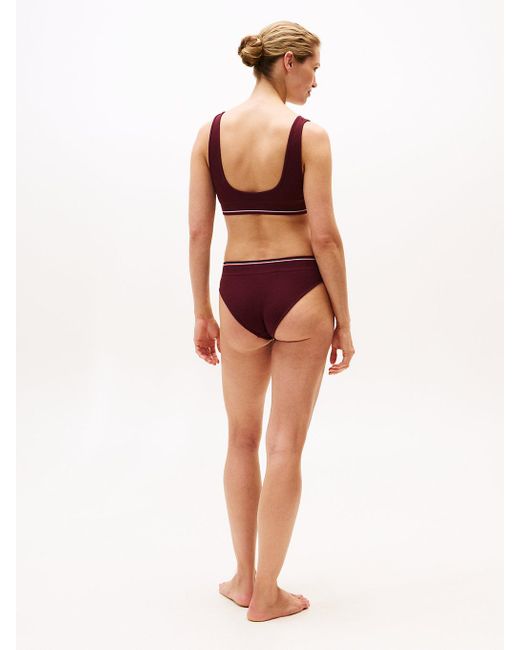 Bralette A Triangolo Con Stemma Th di Tommy Hilfiger in Red