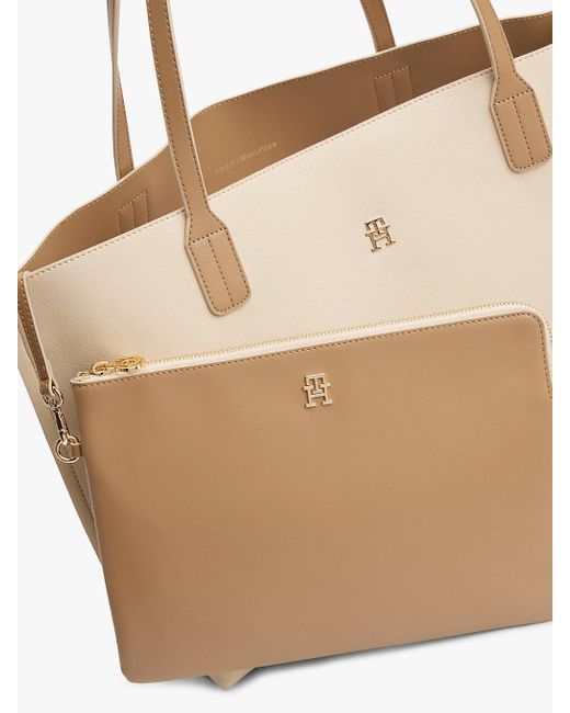 Borsa Tote Con Monogramma Th di Tommy Hilfiger in Natural