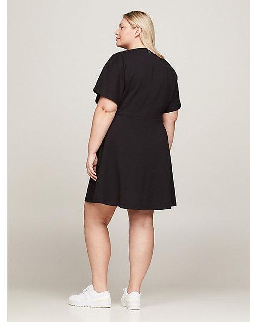 Tommy Hilfiger Curve Fit And Flare Midi-jurk in het Black