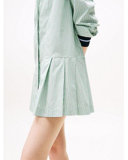 Vestido Camisero Midi Amplio Con Logo Tommy Hilfiger de color White