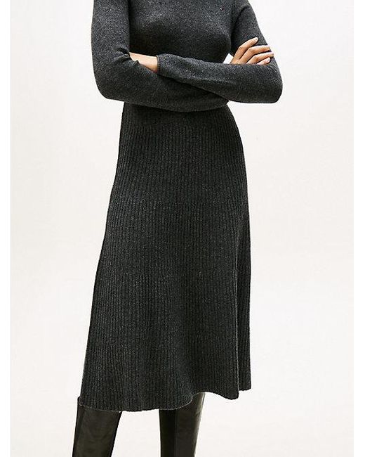 Vestido Midi De Punto En Lana Suave Tommy Hilfiger de color Black