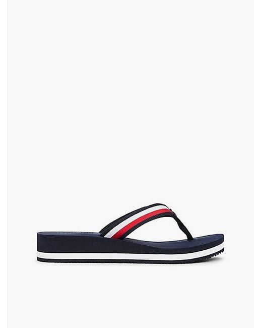 Tommy Hilfiger Signature Teenslipper Met Sleehak in het Blue