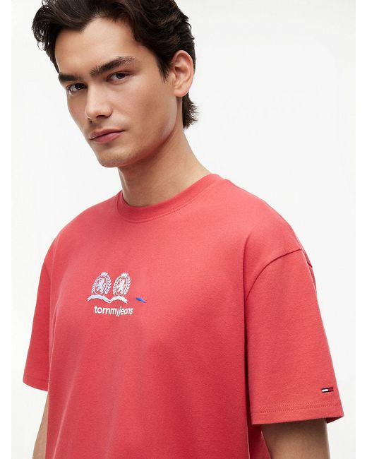 Tommy Hilfiger Red Back Repeat Crest Logo Relaxed T-Shirt for men