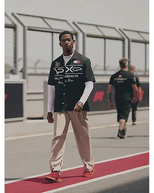Tommy Hilfiger The Apxgp Collection Tapered Broek Met Plooi in het Natural voor heren