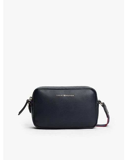 Tommy Hilfiger Crossbody Cameratas Met Webbing Band in het Blue