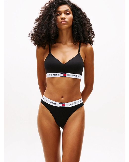 Bralette Push Up Imbottita Con Logo di Tommy Hilfiger in Black