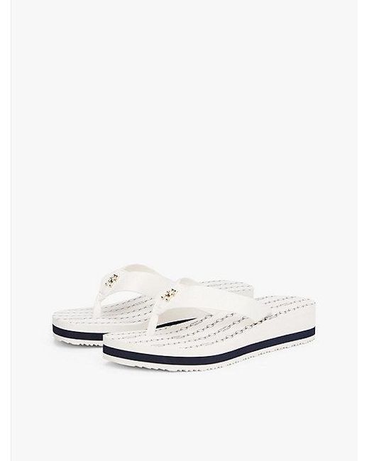 Tommy Hilfiger Teenslipper Met Sleehak En Th-Monogram in het White