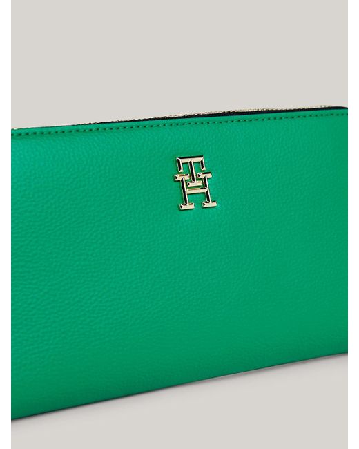 Tommy Hilfiger Green Essential Signature Large Zip-around Wallet