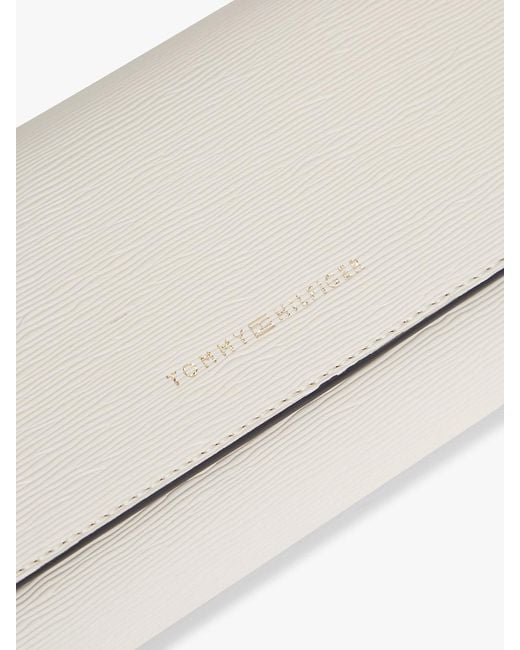 Tommy Hilfiger Natural Metallic Logo Textured Flap Wallet