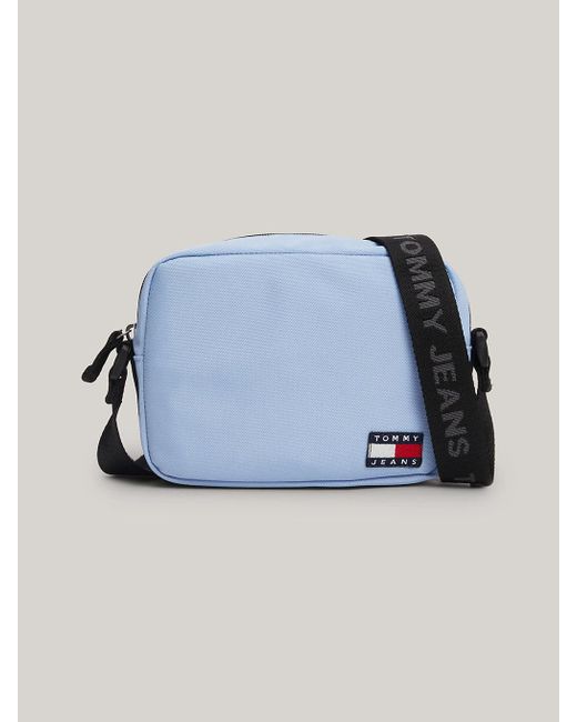 Petit sac bandoulière Essential à badge Tommy Hilfiger en coloris Blue