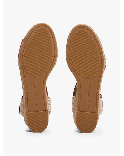 Tommy Hilfiger Canvas Sandaal Met Sleehak En Franjes in het Pink