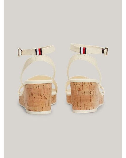 Tommy Hilfiger Natural Sandale mit Kork-Keilabsatz und Logo