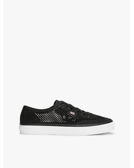 Tommy Hilfiger Sneaker Met Open Mesh En Geëmailleerde Vlag in het White