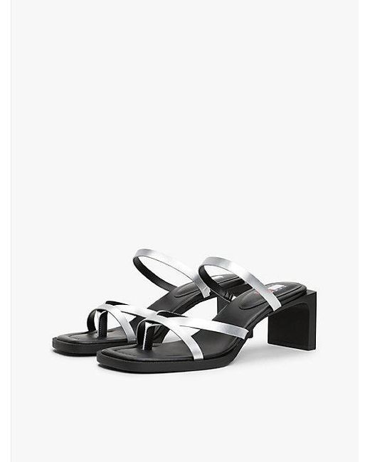 Tommy Hilfiger Metallic Leren Sandaal Met Blokhak in het White