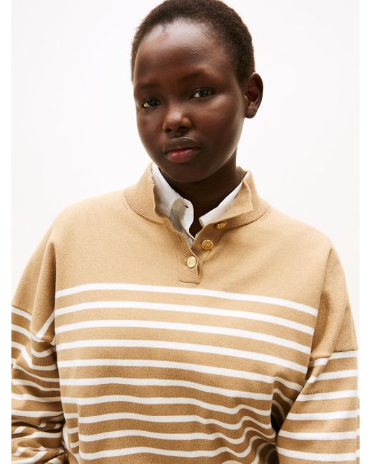 Pull Curve Rayé À Boutons Dorés Tommy Hilfiger en coloris Natural