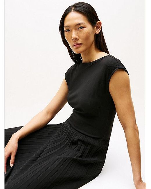 Tommy Hilfiger Maxi Fit And Flare Jurk Met Plooien in het Black