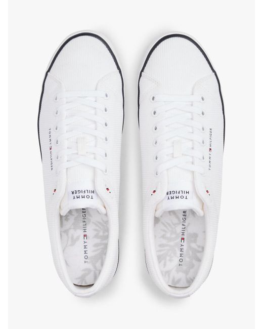 Baskets En Maille À Drapeau Brodé Tommy Hilfiger pour homme en coloris White