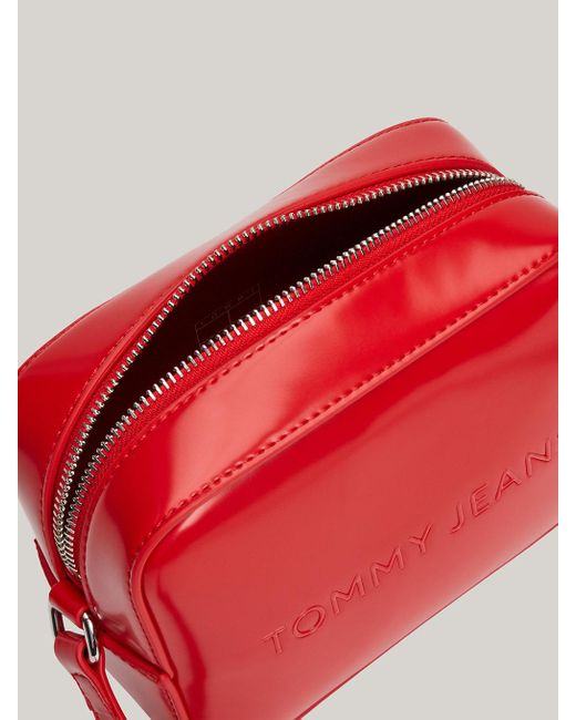 Petit sac bandoulière Essential Tommy Hilfiger en coloris Red
