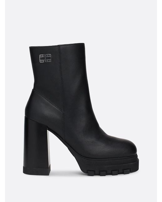 Tommy Hilfiger Black Leather Cleat Block Heel Mid Boots