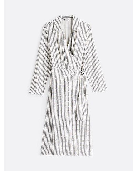Vestido Cruzado Midi Con Cuello De Pico Tommy Hilfiger de color White