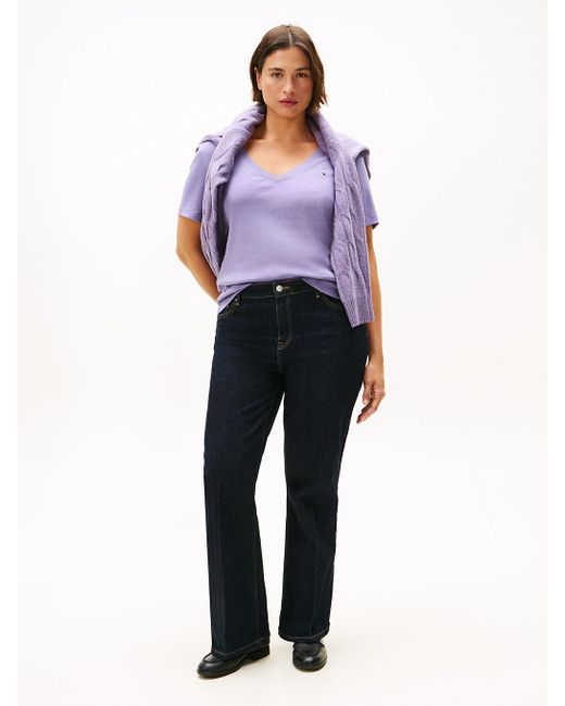 T-Shirt Ajusté Curve À Col En V Tommy Hilfiger en coloris Purple
