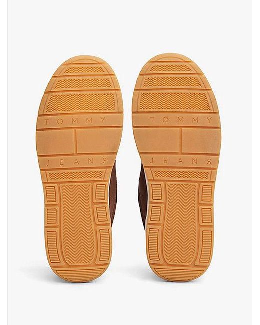Tommy Hilfiger Suède Sneaker Met Getextureerde Tussenzool in het Brown voor heren