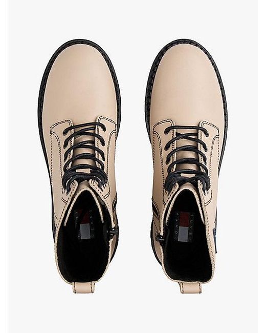 Tommy Hilfiger Halfhoge Leren Veterlaars Met Profielzool in het Natural