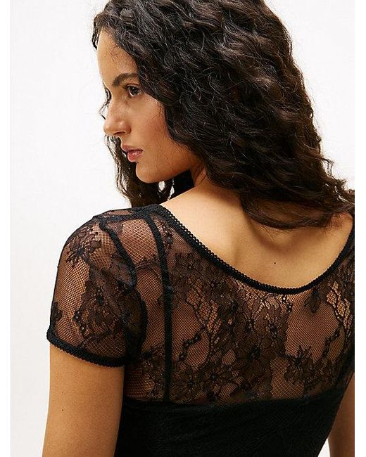 Vestido Largo De Encaje Con Corte Slim Tommy Hilfiger de color Black