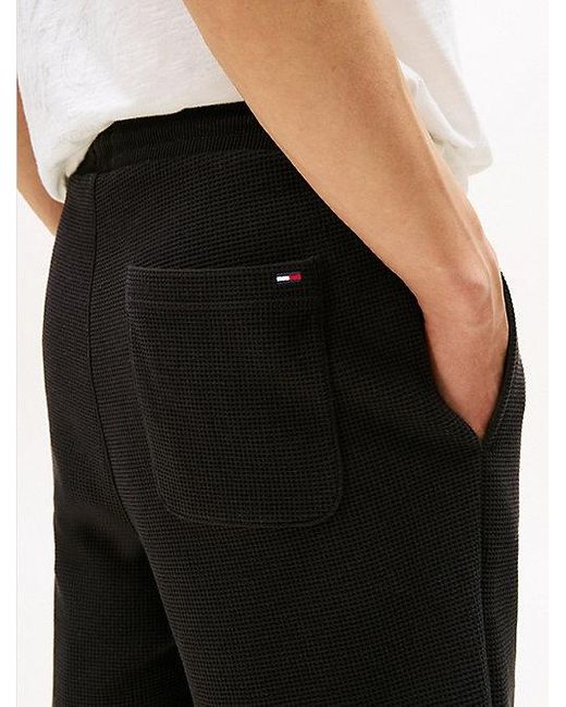 Pantalón Corto De Chándal Con Punto Gofrado Tommy Hilfiger de hombre de color Black