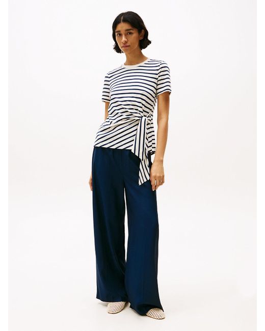 T-Shirt À Col Ras-Du-Cou Et Nœud Sur Le Côté Tommy Hilfiger en coloris White