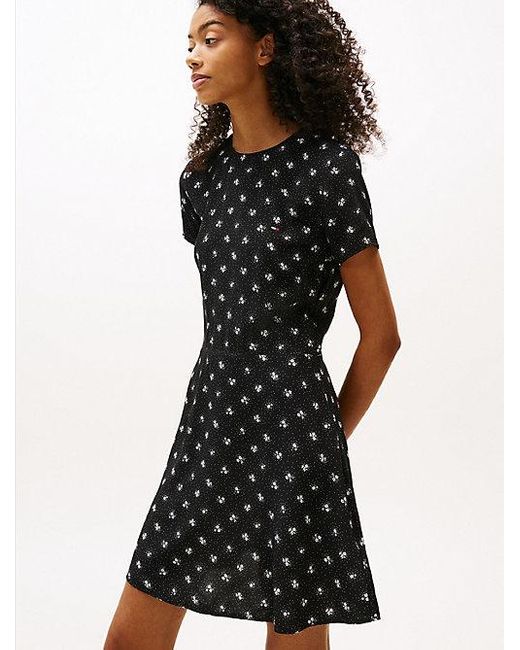 Tommy Hilfiger Slim Minijurk Met Keyhole Op De Rug in het Black