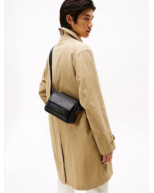 Bolso Mensajero Informal De Piel Tommy Hilfiger de hombre de color Black