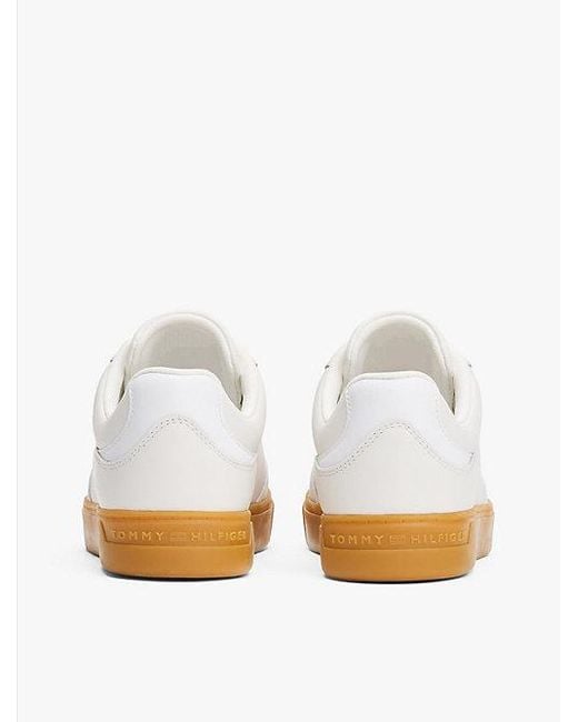 Tommy Hilfiger Leren Sneaker Met Cupsole En Logo in het White