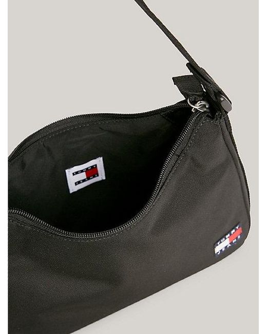 Bolso de hombro Essential pequeño con logo Tommy Hilfiger de color Black