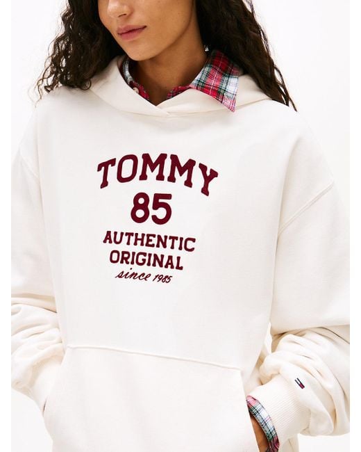 Felpa Oversize Con Logo Floccato di Tommy Hilfiger in White