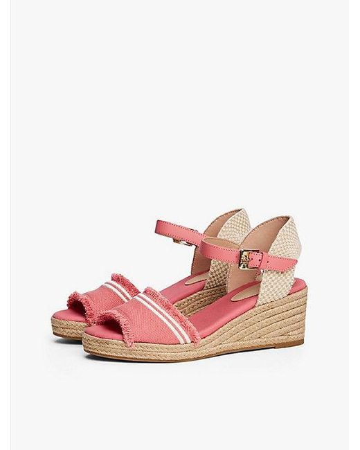 Tommy Hilfiger Canvas Sandaal Met Sleehak En Franjes in het Pink