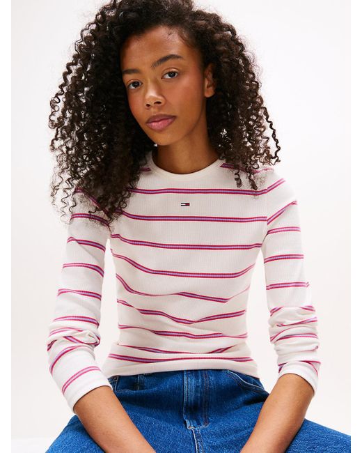T-Shirt Slim Fit A Coste Con Maniche Lunghe di Tommy Hilfiger in White