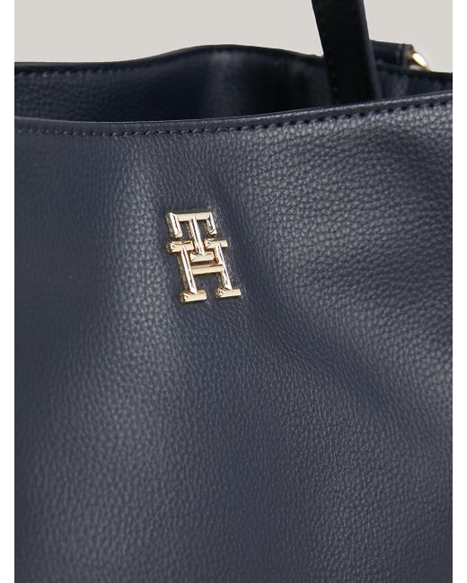 Tommy Hilfiger Blue Essential Signature Bucket Bag