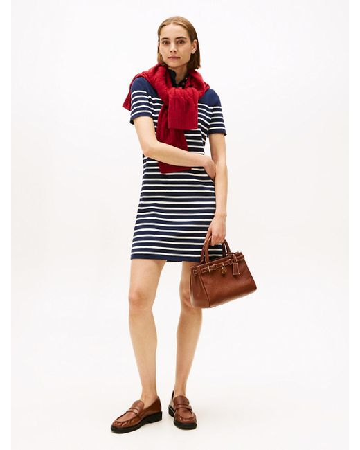 Robe Pull Courte En Maille À Col Cheminée Tommy Hilfiger en coloris White