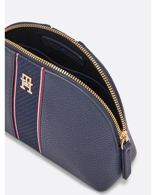 Tommy Hilfiger Blue Pebble Grain Dome Washbag