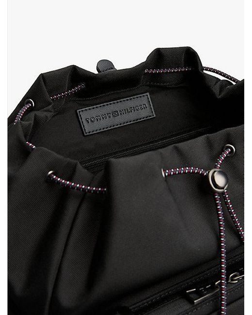 Mochila Con Solapa Y Cordón Ajustable Tommy Hilfiger de hombre de color Black