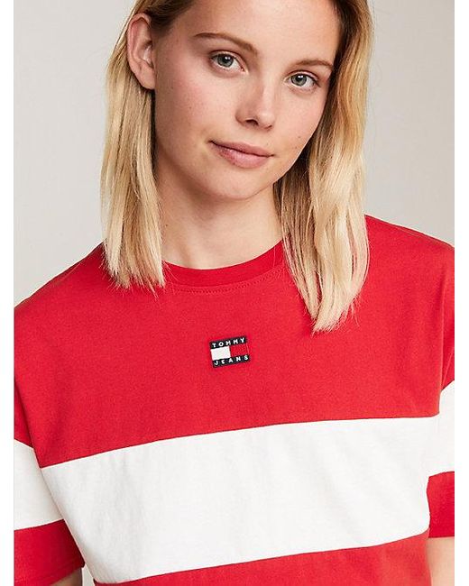 Tommy Hilfiger Colour-blocked Cropped T-shirt Met Badge in het Red