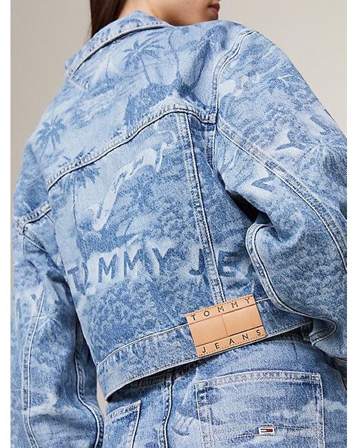 Tommy Hilfiger Blue Cropped Fit Jeansjacke mit Hawaii-Print