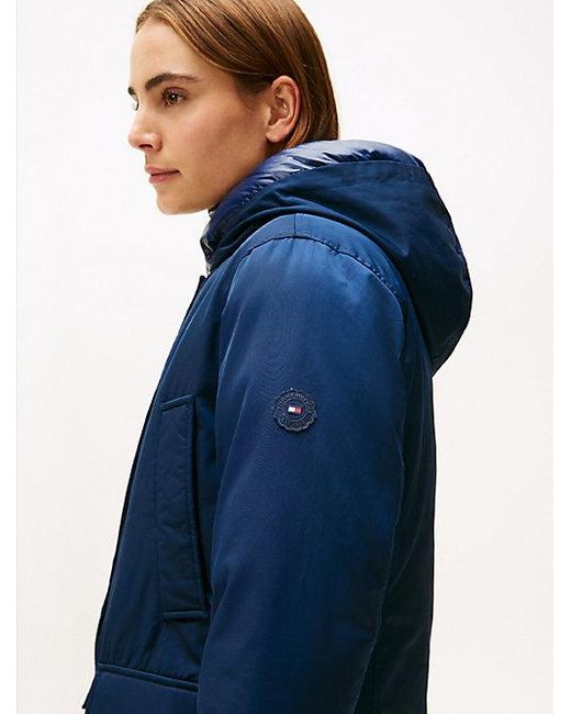 Tommy Hilfiger Gewatteerde Parka Met Contrasterende Capuchon in het Blue