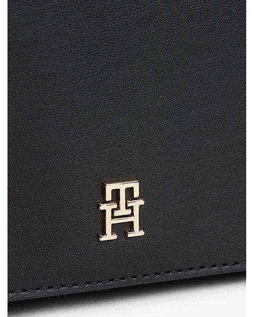 Cartera Hilfiger Icon Con Solapa Y Correa Tommy Hilfiger de color Black