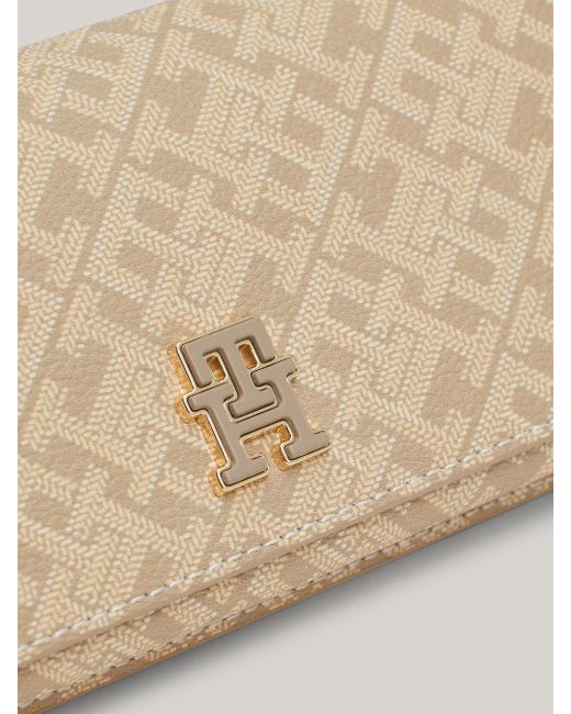 Tommy Hilfiger Natural Th Monoplay Chain Flap Clutch