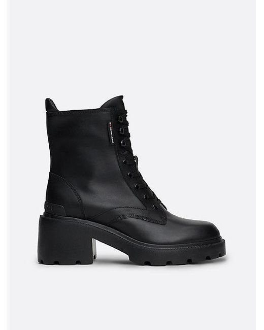 Botas Dentadas Con Cordones Y Tacón Ancho Tommy Hilfiger de color Black